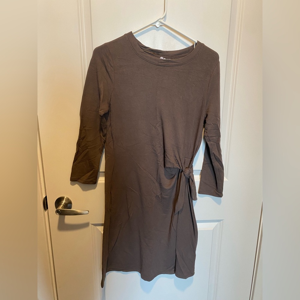 Cable & Gauge Brown Long Sleeve Dress